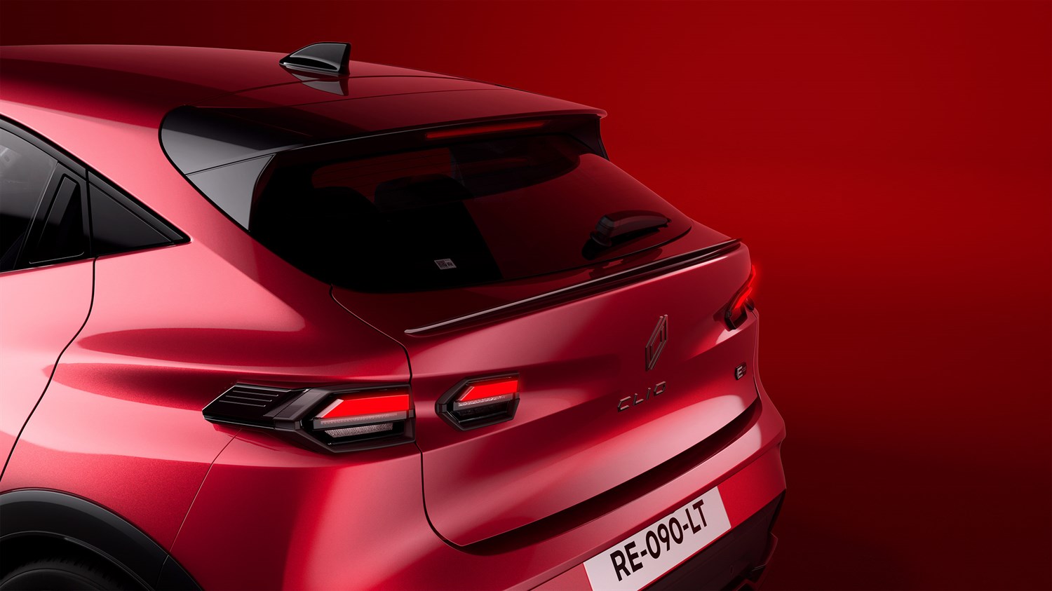 spojler prtljažnika - Clio