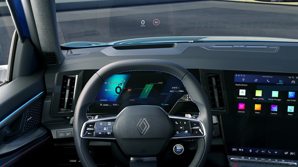 Renault Rafale E-Tech hybrid - multimedijalni ekran - openR - heads-up displej
