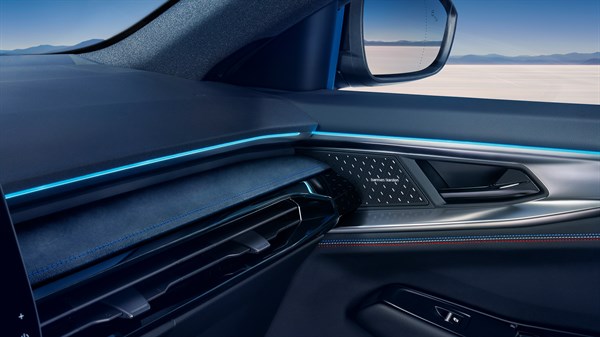 Rafale E-Tech hybrid - dizajn enterijera